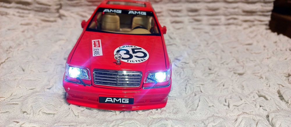 Mercedes w140 - 1:24,нова с кутия