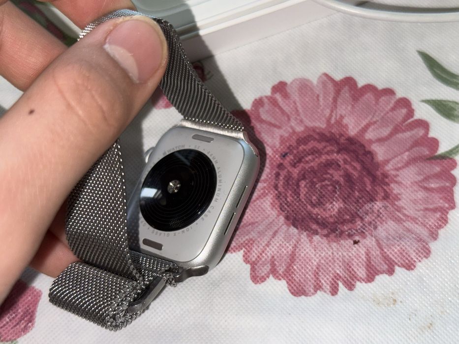 Apple watch SE-2 44mm