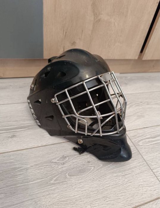 Продаю хоккейную форму