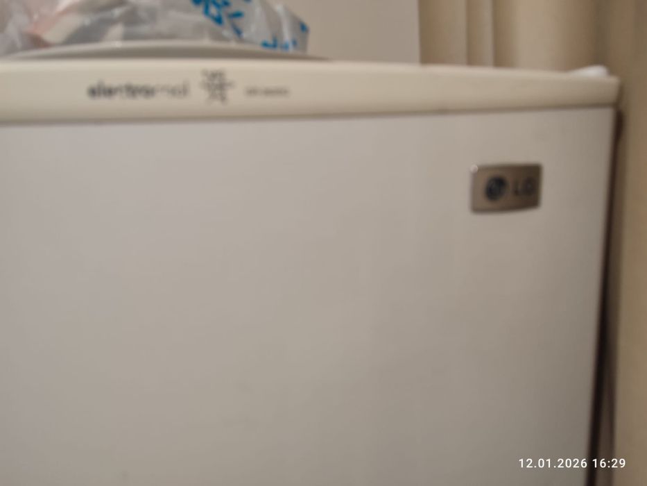 Холодильник в хорошем состоянии