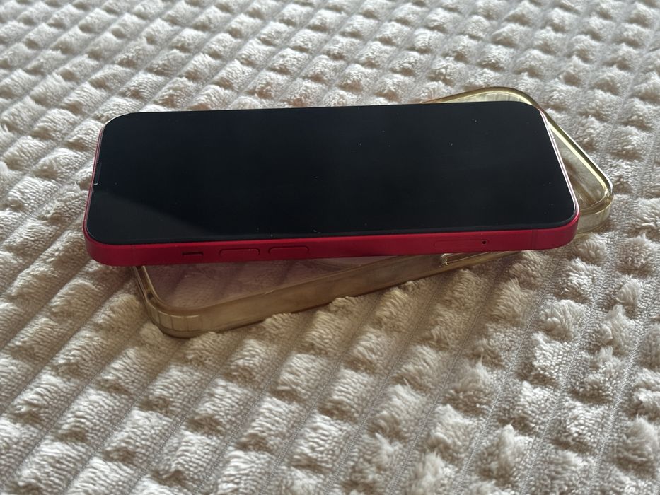 iPhone 14 Red Edition 128GB - 86% baterie  / Neverlocked / Impecabil