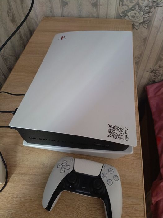 Продам  Ps 5 fat