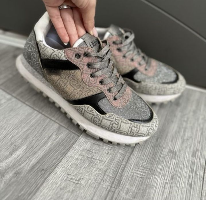 Маратонки Liu Jo