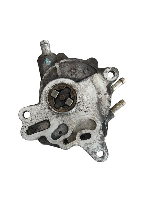 Pompa De Vacuum Volkswagen Passat 3C2 2005 - 2010 2.0Tdi 03G145209