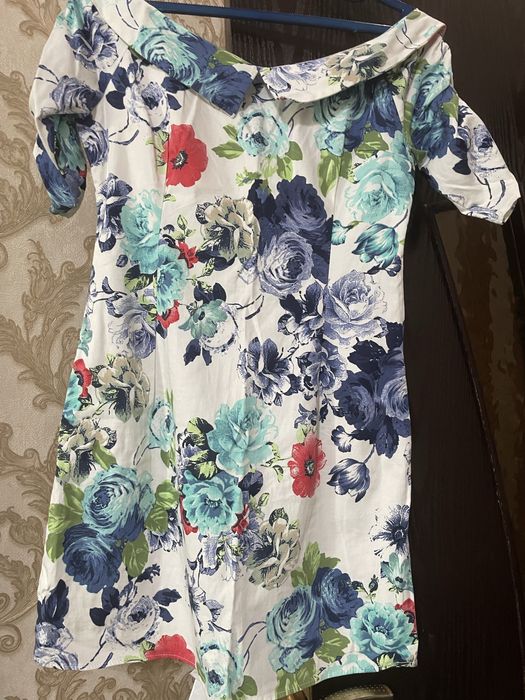 Летние  платья , нижнее белье карсет и кофта кардиган