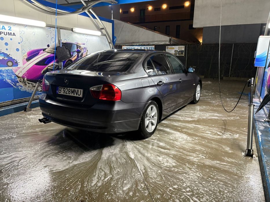 Vand BMW E90 320i, negociabil