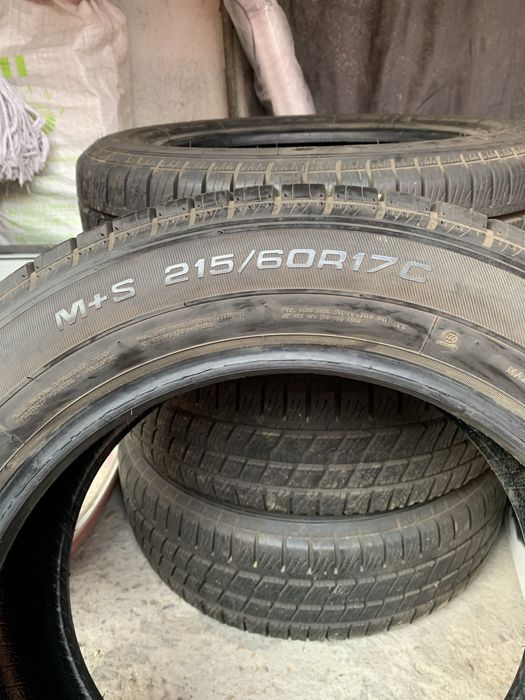 Anvelope -215/60/17 C