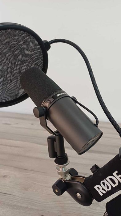 Студийный микрофон Shure SM7B