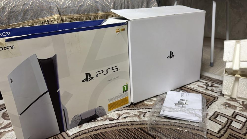 Продам PS 5 slim