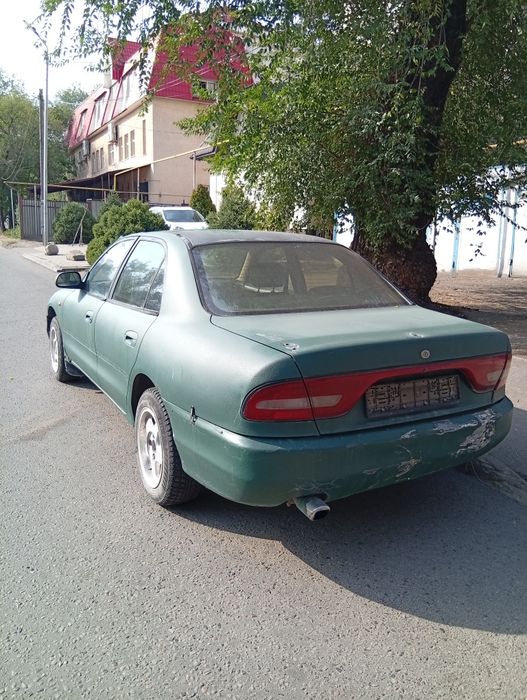 Mitsubishi Галант