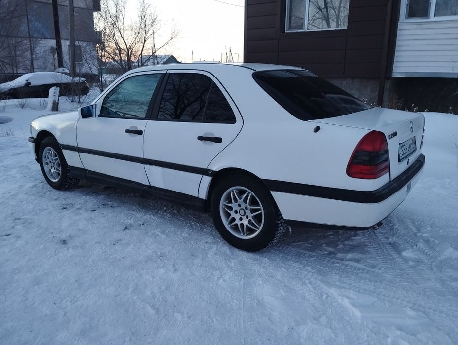 Mercedes Benz w202 c200