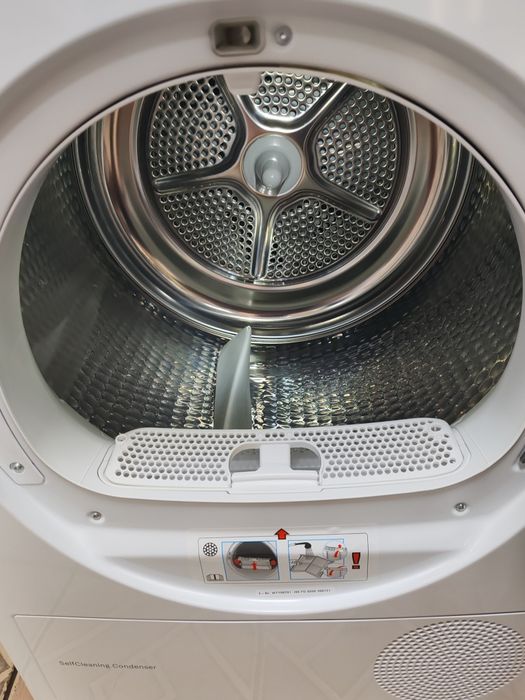 Сушилня с термопомпа Бош Bosch Home Professional 8кг А+++ с две години гаранция!