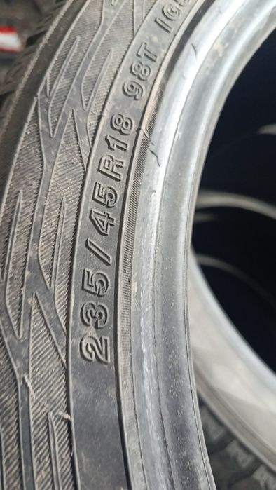 Йокогама зимние 235/45/18