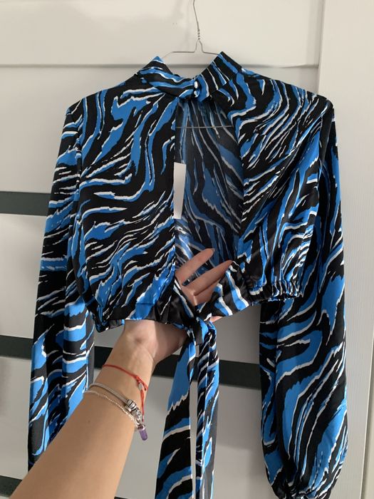 Bluza eleganta Bershka NOUA CU ETICHETA