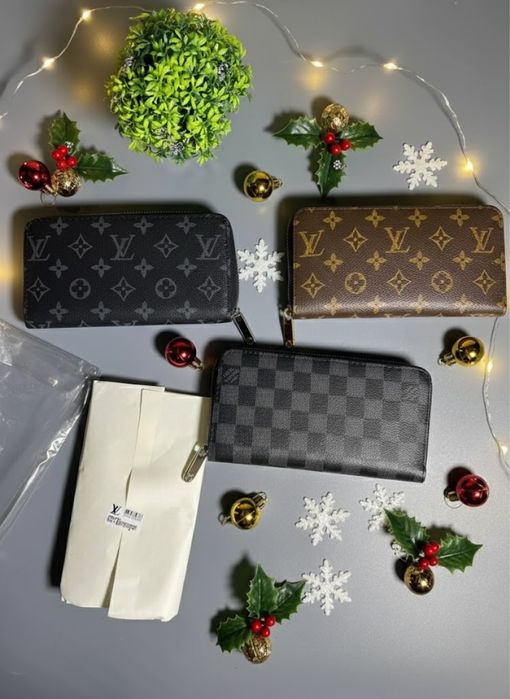 Louis Vuitton кошелек