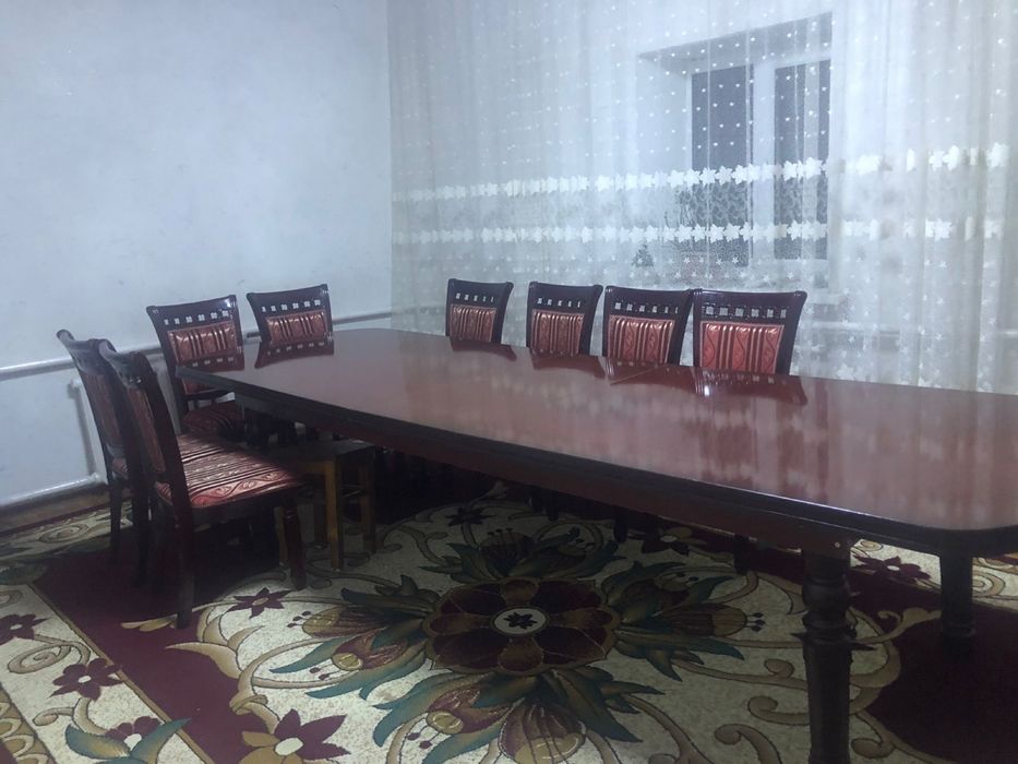 Продам стол со стульями 12 шт