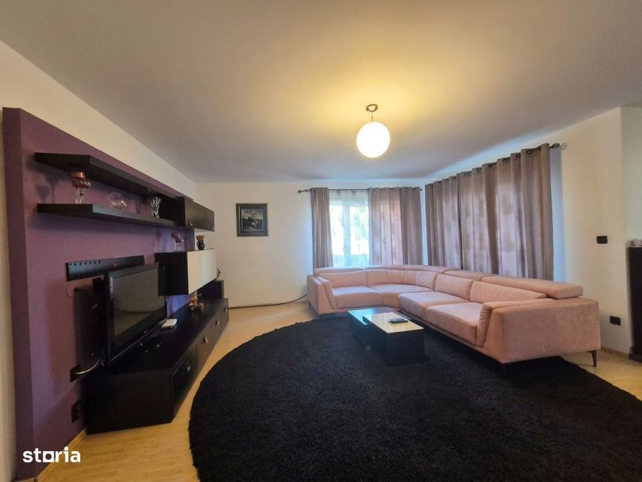 Casa individuala, garaj, 3 parcari, 210mp, gradina, Dambul Rotund