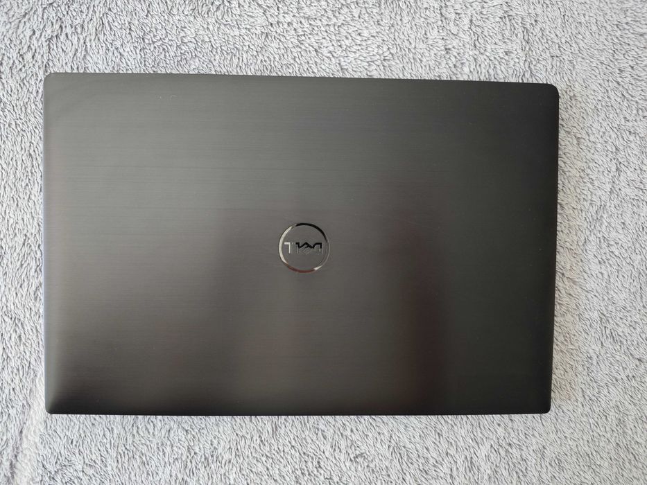 Dell Precision 5530 i7-8850H RAM 32 HDD 512 Quadro P1000 FHD IGZO