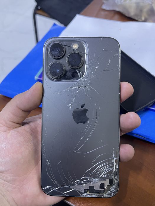 АЙФОН 13 про 256 г