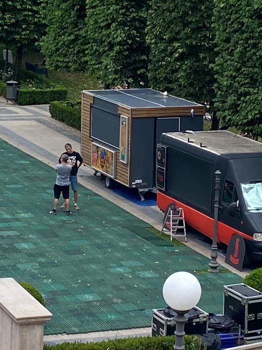 Vand rulota  comerciala fast food an 2025