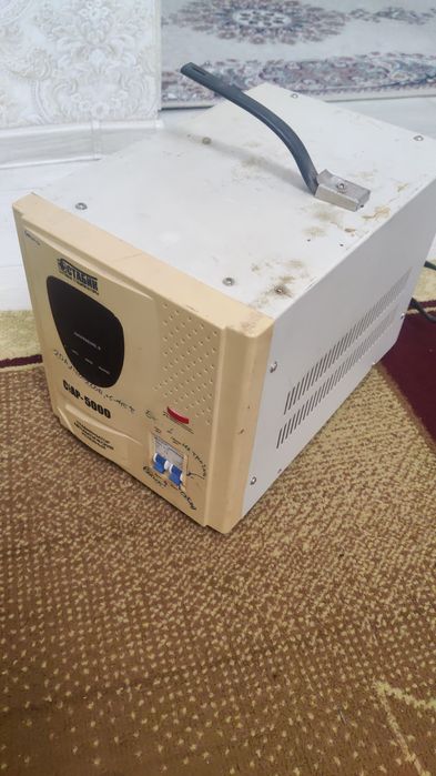 Стабилизатор напряжения