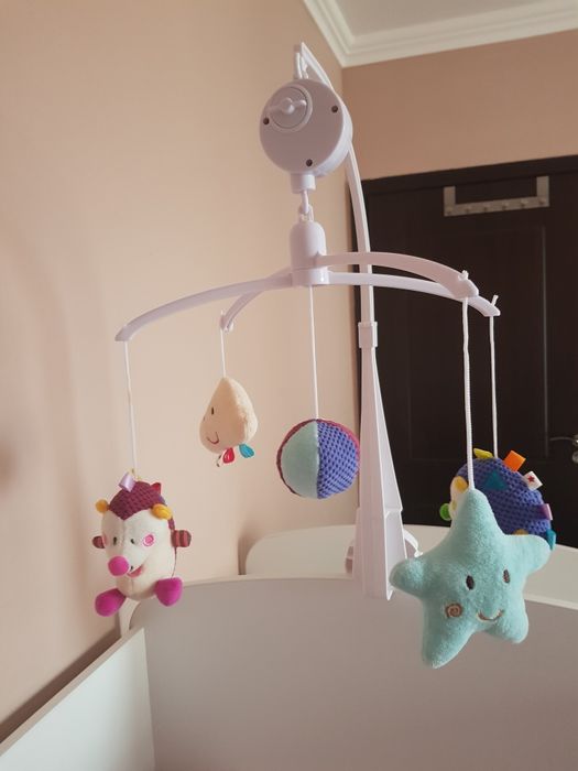 Музикална въртележка за кошара Kikka Boo - Таралеж