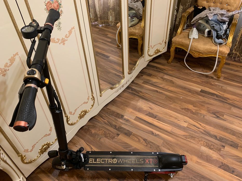 Trotinetă electrică 30km viteza