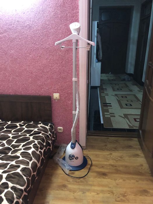 продаю паровой утюг