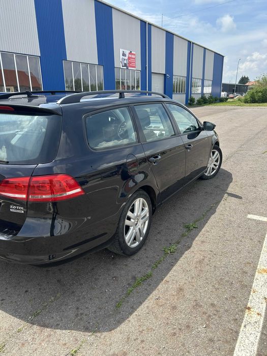 VOLKSWAGEN Passat 2012 — imagine 3