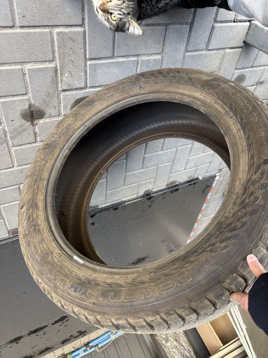 Резина нокия в отличном состояние