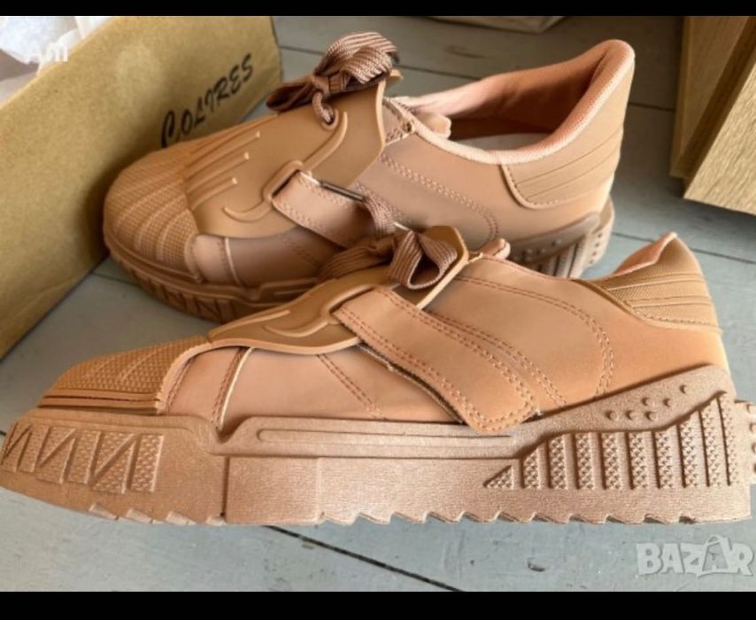 Нови обувки на едро