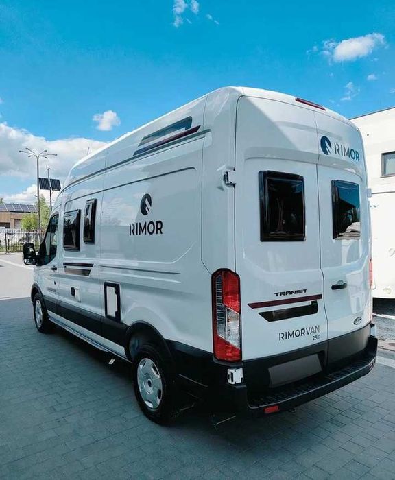 Autorulote Ford Van,165 CP,AUT,4 loc,3 dormit,Posibil factura externa!