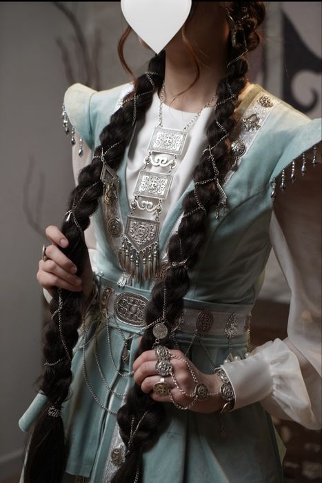 Продам наряд на Қыз Ұзату