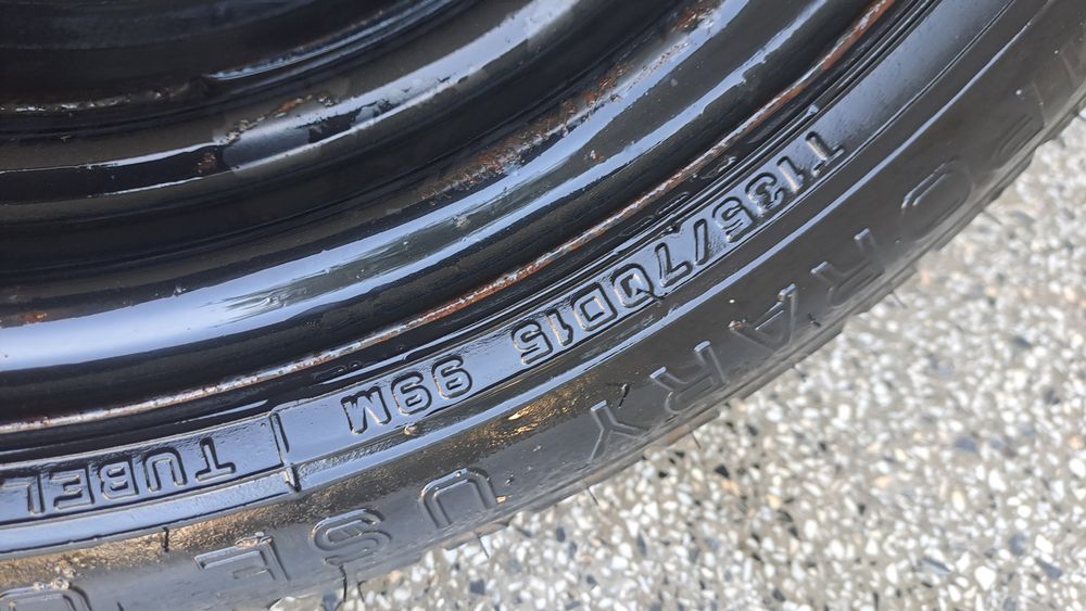 Гума патерица Хонда размер 135/70/15 dunlop