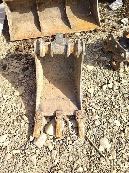 Set cupe excavator 4-8 tone