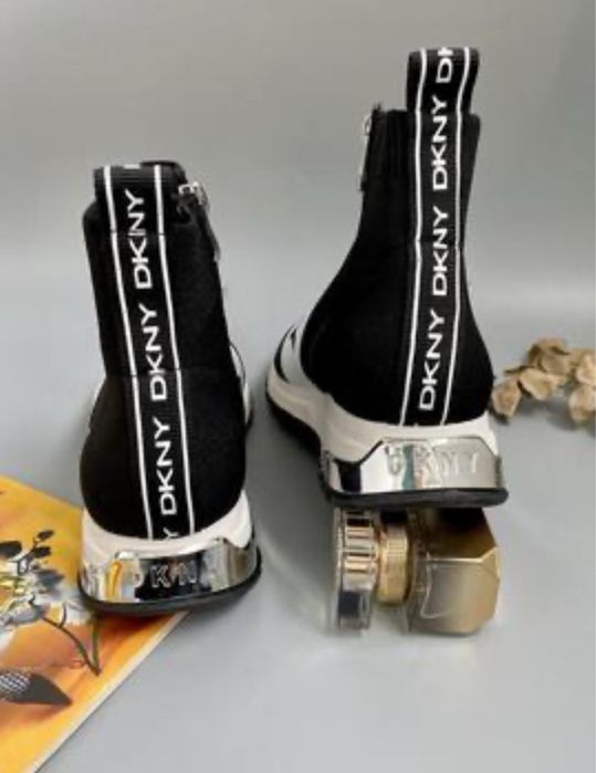 DKNY текстильные кроссовки оригинал