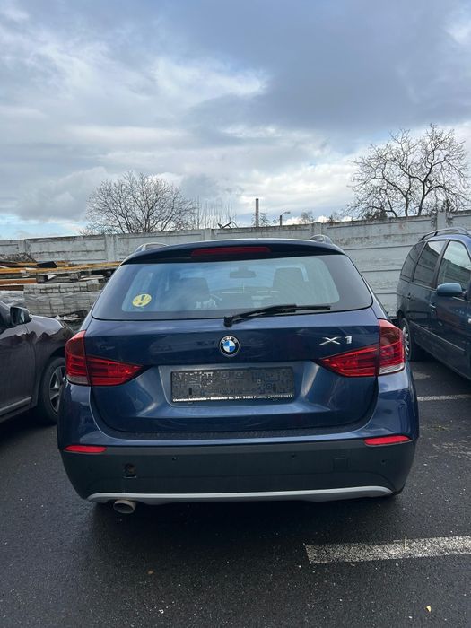 BMW X1 avariat frontal