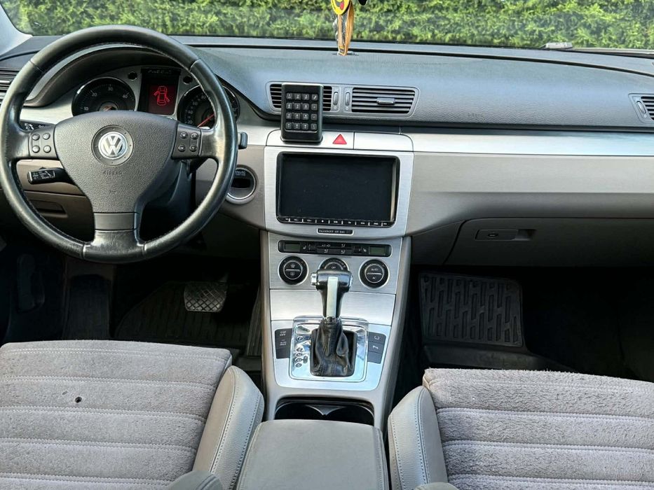Volkswagen Passat B6 Cutie automată DSG An fab 2008 diesel 2.0 170 cp
