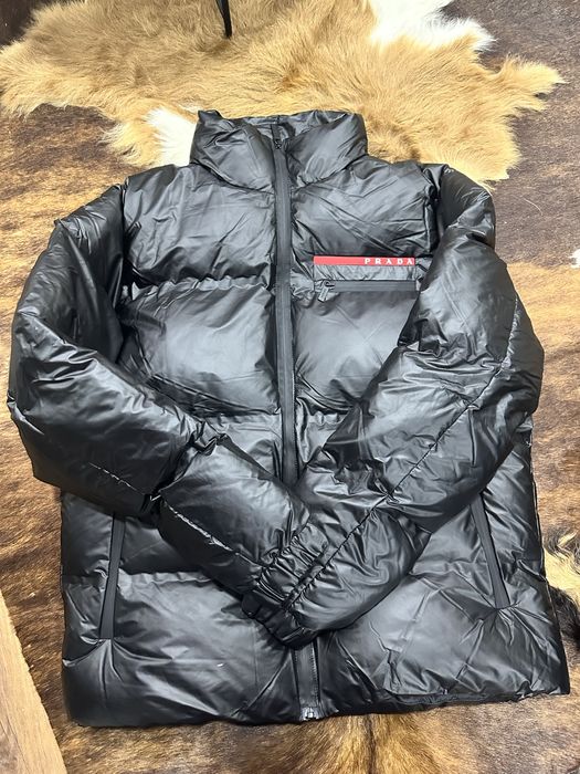Geaca Prada marimea M