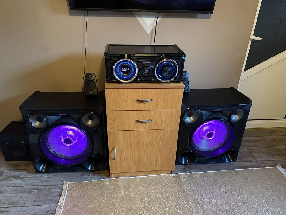 Уредба Samsung GIGA 8000