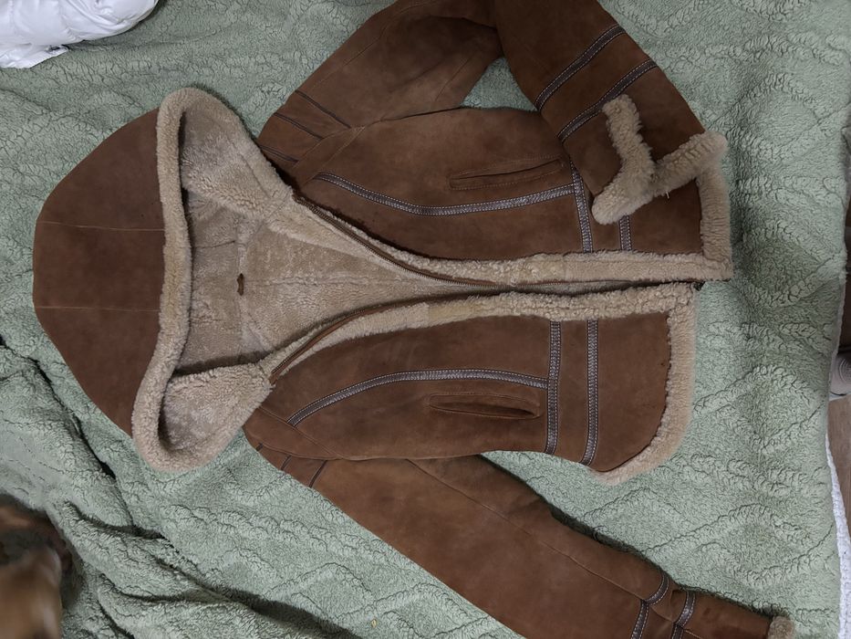 Продам три куртки размер s