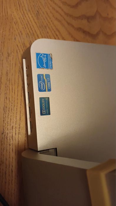 Настолен компютър Lenovo IdeaCentre A720