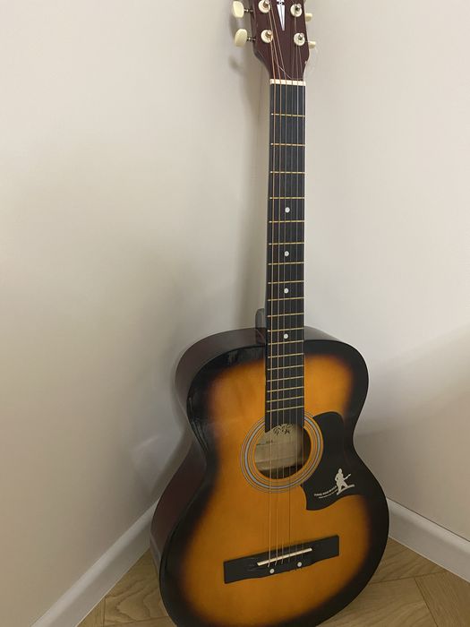 акустический гитара