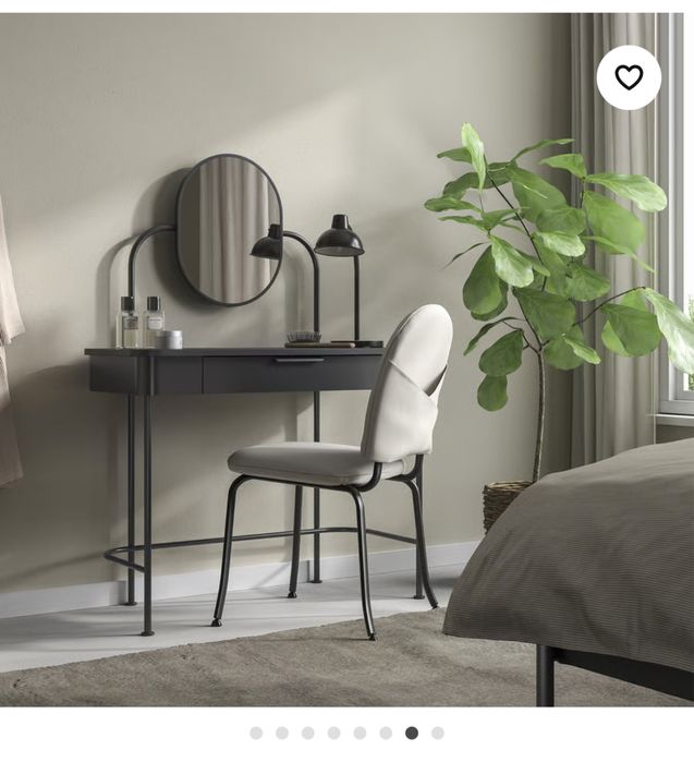 Masa toaleta machiaj