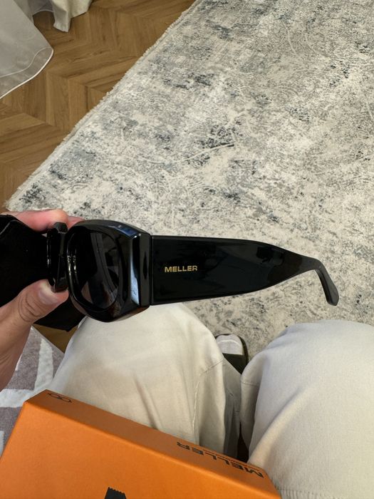 Продам оригинальные очки Meller, черные 2 шт. (Испания, Барселона)