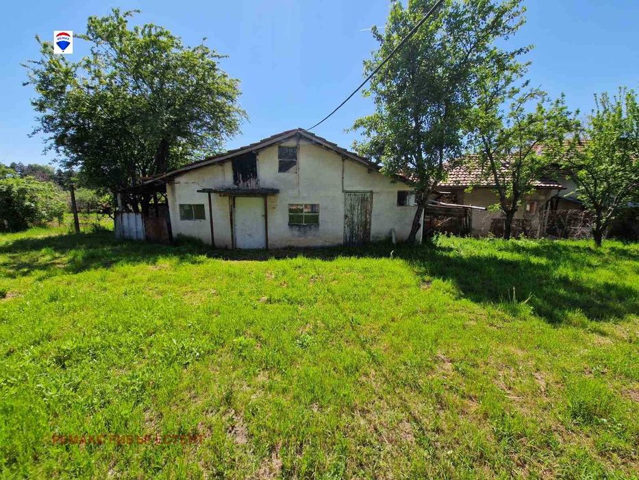 Къща за продажба в гр. Борово