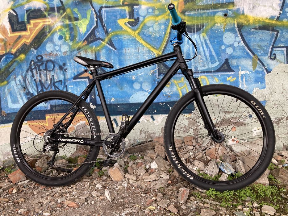 Vănd/Schimb Bicicleta Cube(Wheelie)