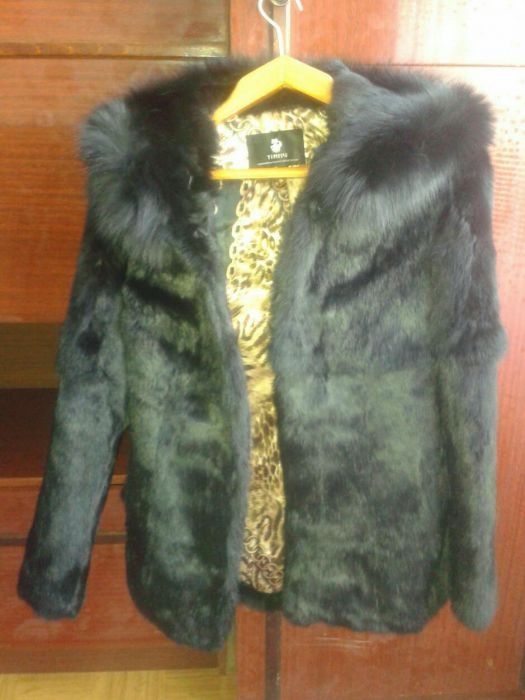 Продам шубу натуральную