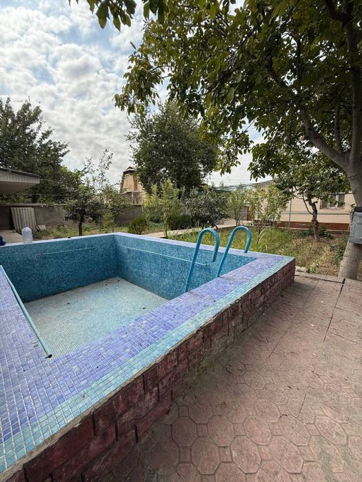 Продается своя дача паркент