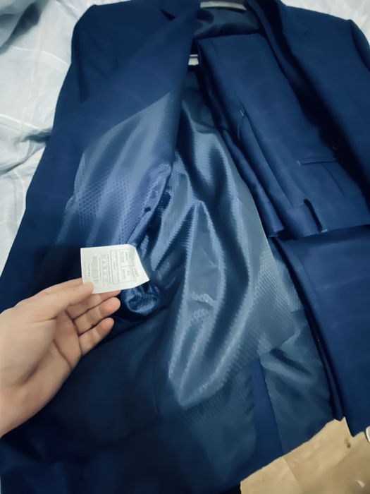 Костюм тройка новая